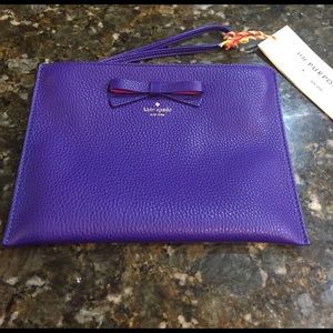 Kate Spade large Wristlet NWT